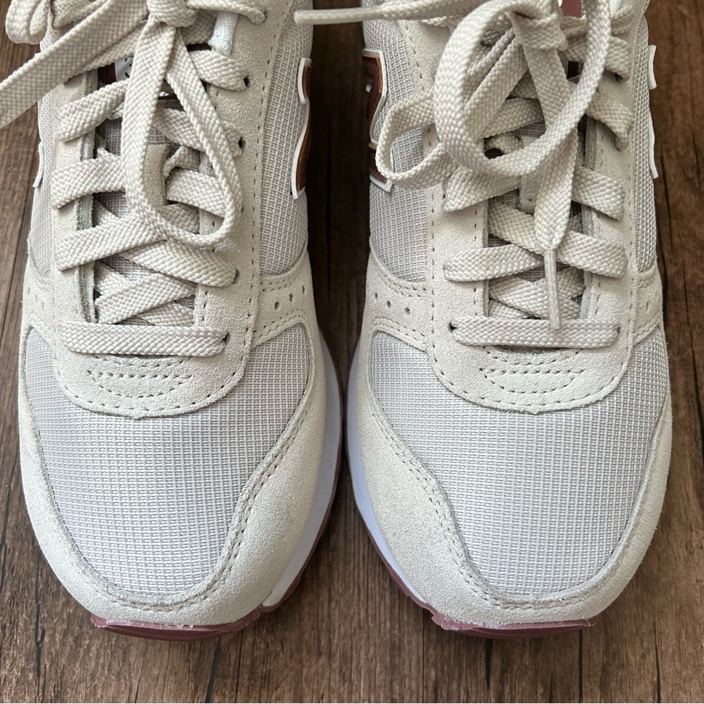 New Balance 311 Retro Running Shoes - Picture 7 of 11